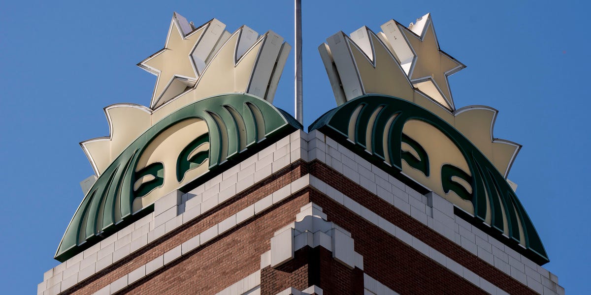 Starbucks e In-N-Out se mudan al Sur de EE.UU.: la fiebre por Tennessee