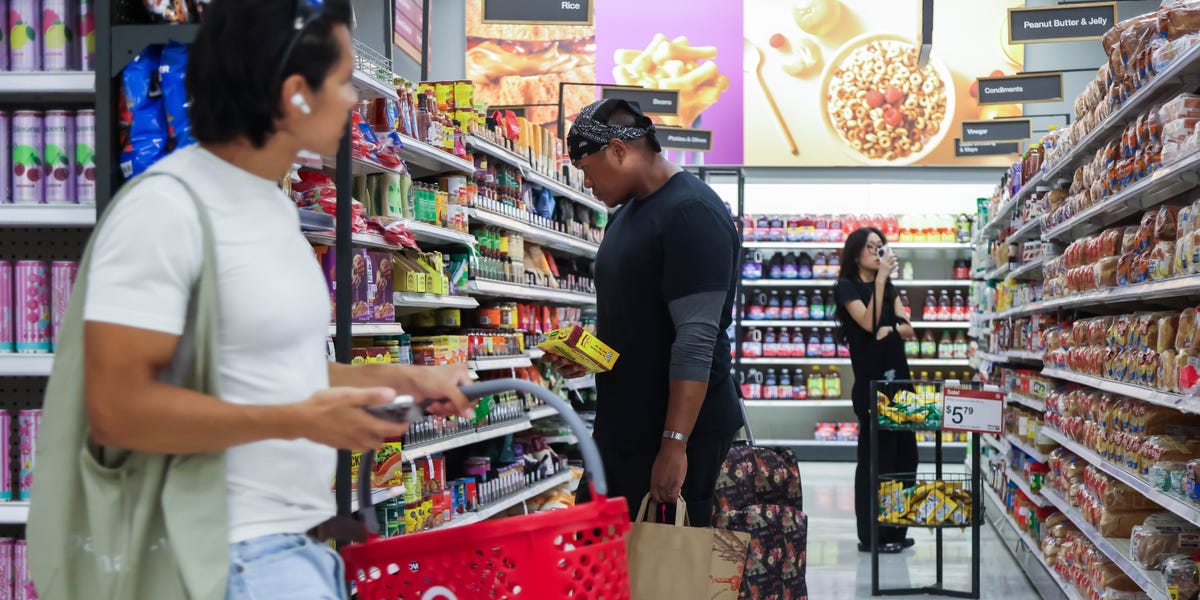 Guerra en Irán: la inflación que subirá precios de comida y ropa