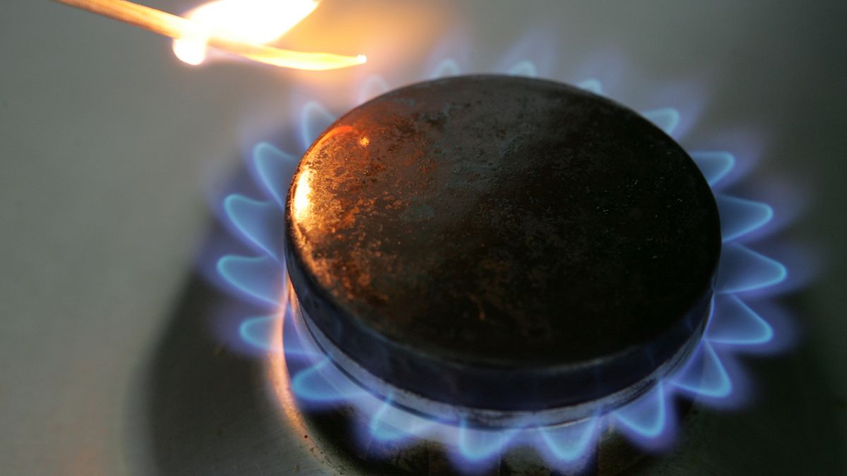 Europa en shock: gas sube 70% por crisis en Irán y facturas al límite