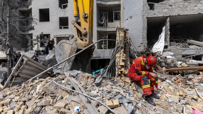 Trump libera petróleo iraní en plena guerra: ¿bajará el precio de la gasolina?