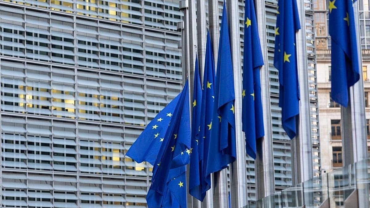 Vuelve el súper examen de la UE: miles compiten por 7.000€ al mes