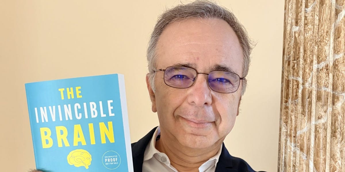 La IA no te atontará: trucos de un neurocientífico para un cerebro invencible