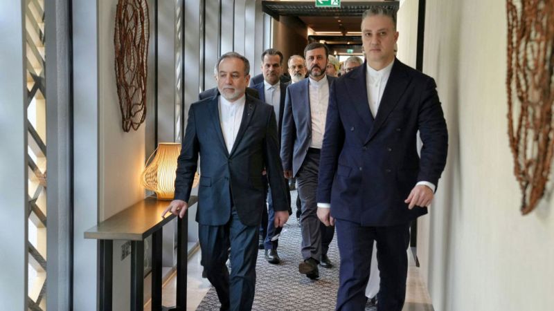 Trump envía flota a Irán mientras negocia: ¿paz o trampa?