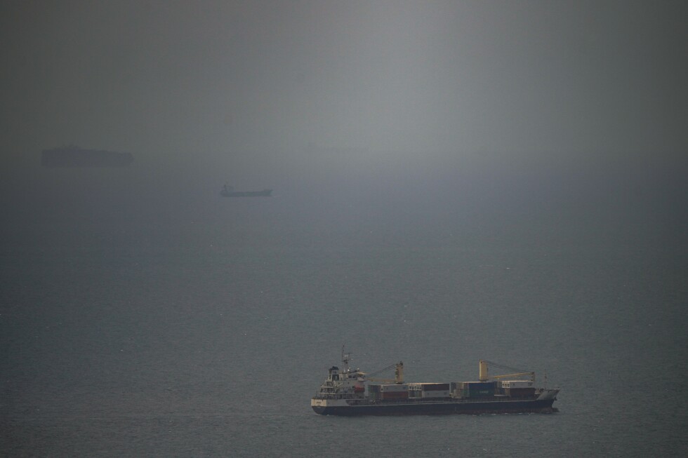 Trump ordena hundir barcos iraníes en Ormuz: ¿Escalada total?