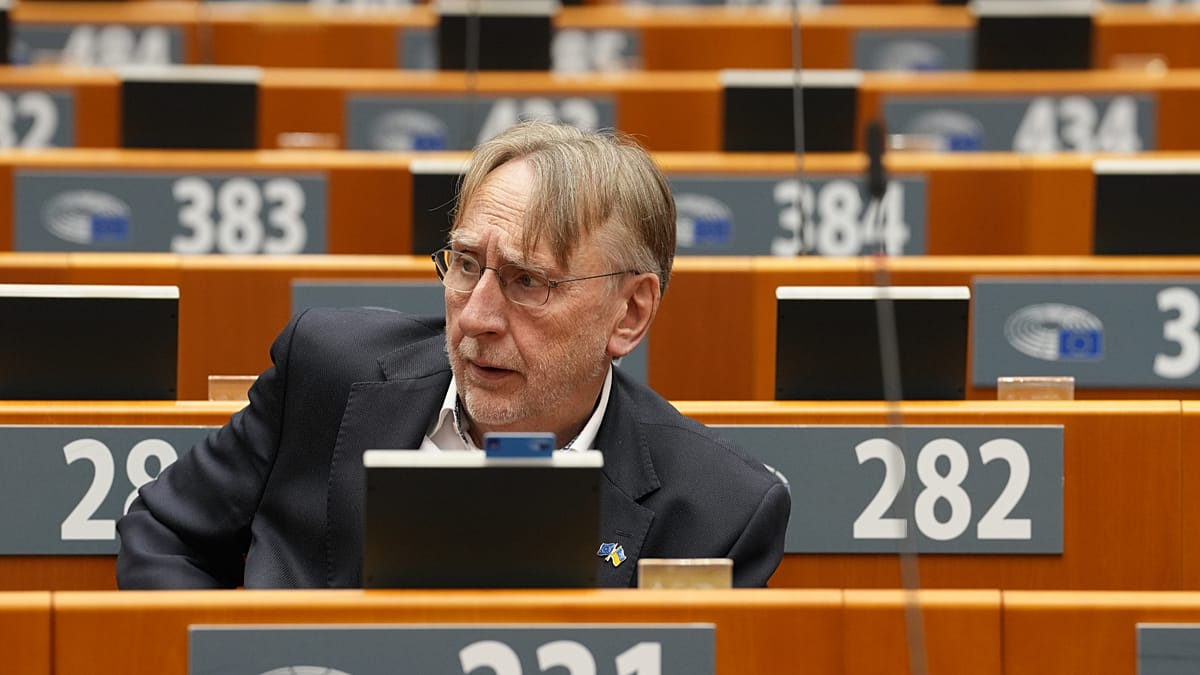 Trump divide a Europa: Urgencia en el pacto comercial con EEUU