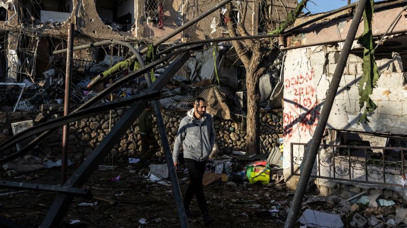 Irán amenaza con bloquear el petróleo mundial: el ultimátum de Trump que lo cambia todo