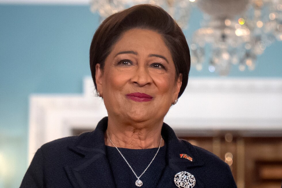 Trinidad estalla contra CARICOM: exige la salida de su jefa por pactar con Venezuela