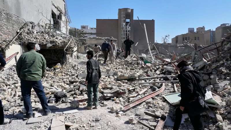 Israel bombardea Teherán: la guerra con Irán se descontrola