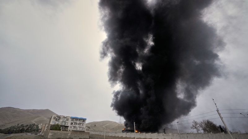 Hijo de Khamenei, nuevo líder supremo de Irán en plena escalada bélica